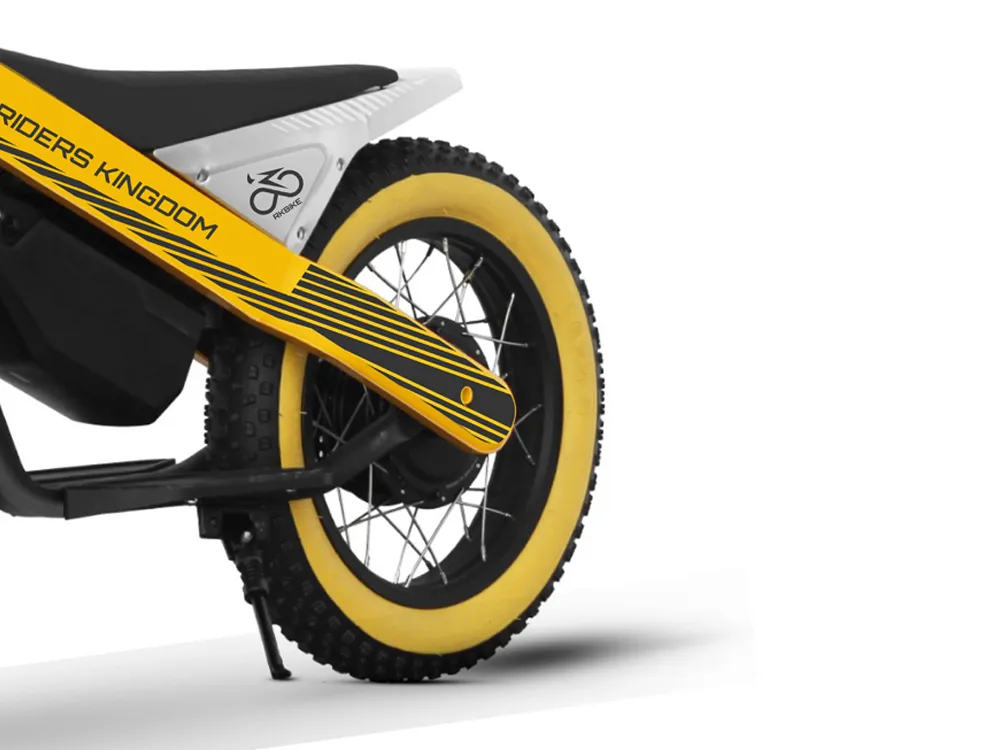 Close-up of yellow electric motorcycle rear wheel and seat, highlighting suspension, tire durability, and comfortable seating for urban commuting